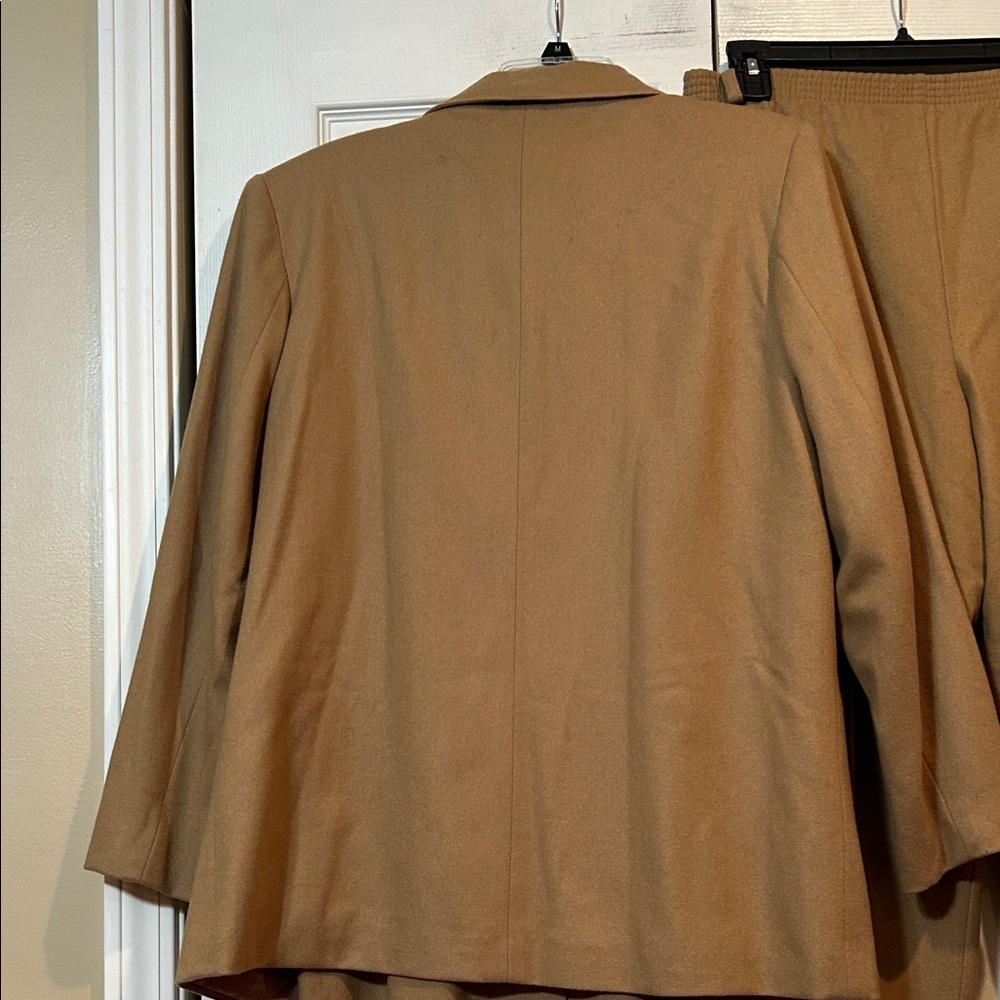 Alfred Dunner Women's Camel/Tan Pantsuit Jacket & Pants - Picture 3 of 9